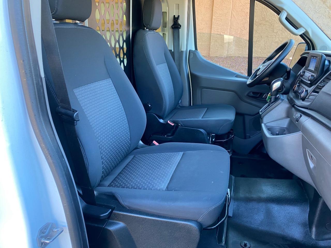 Ford Transit 250 Van 2025