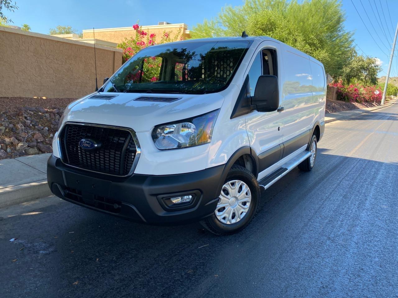 Ford Transit 250 Van 2025