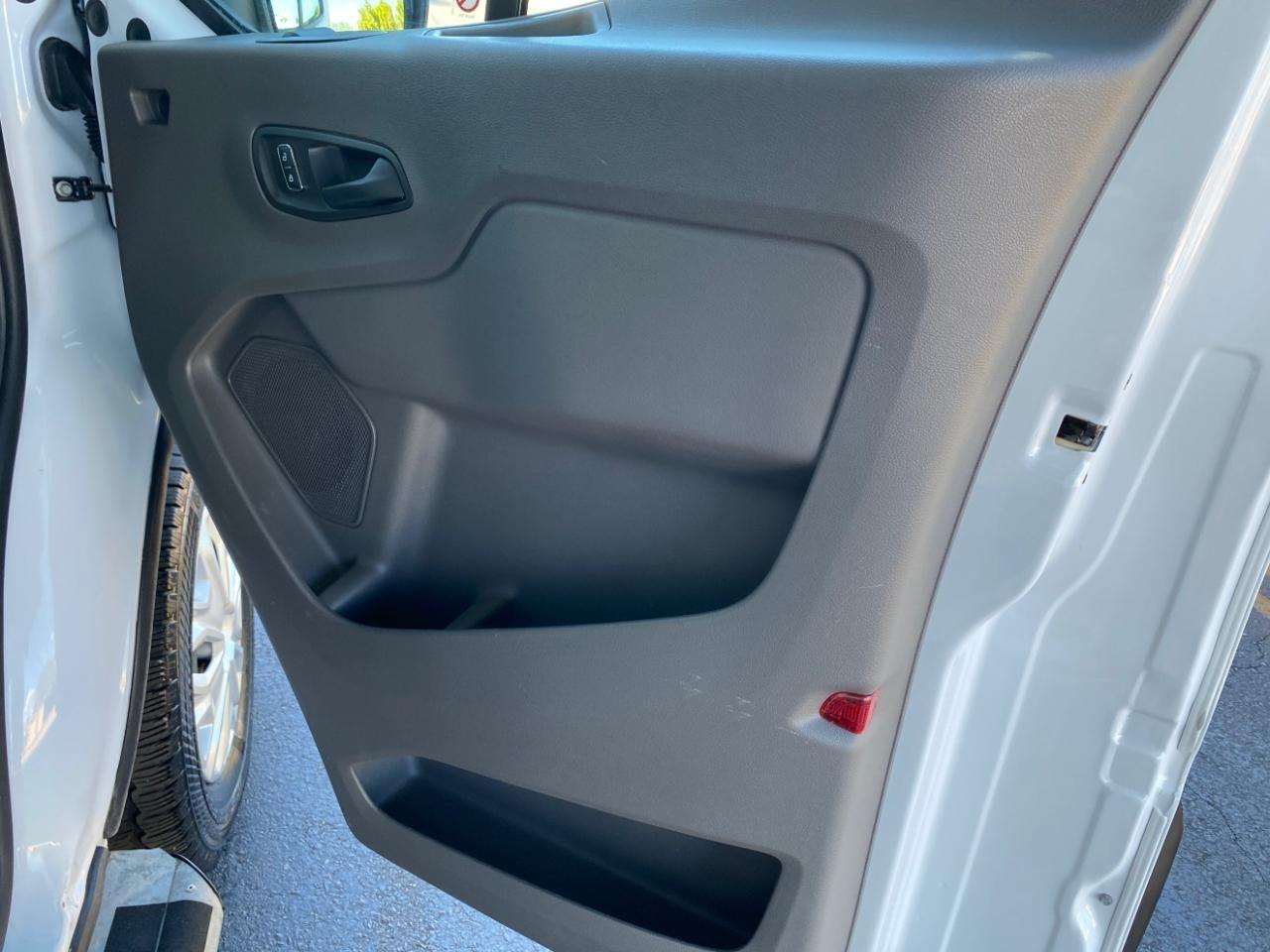 Ford Transit 250 Van 2025