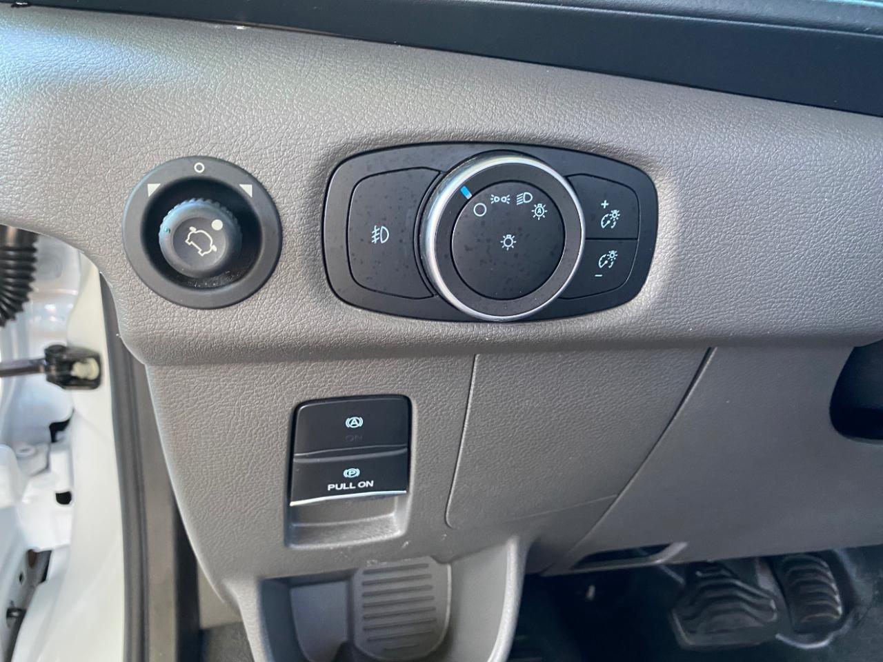 Ford Transit 250 Van 2025