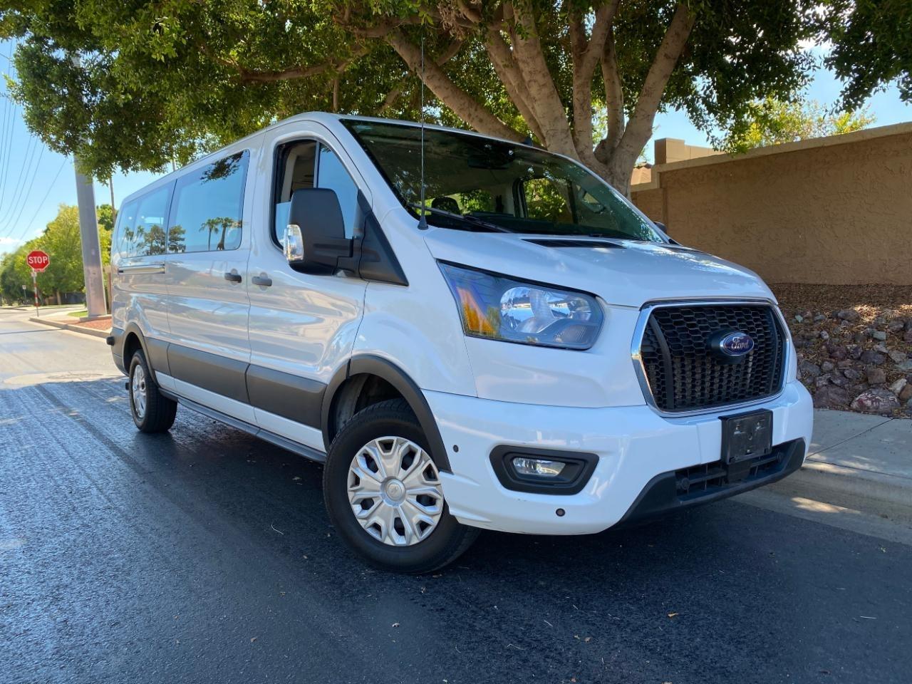 Ford Transit 350 Wagon Low Roof XLT w/Sliding Pass. 148-in. WB 2024