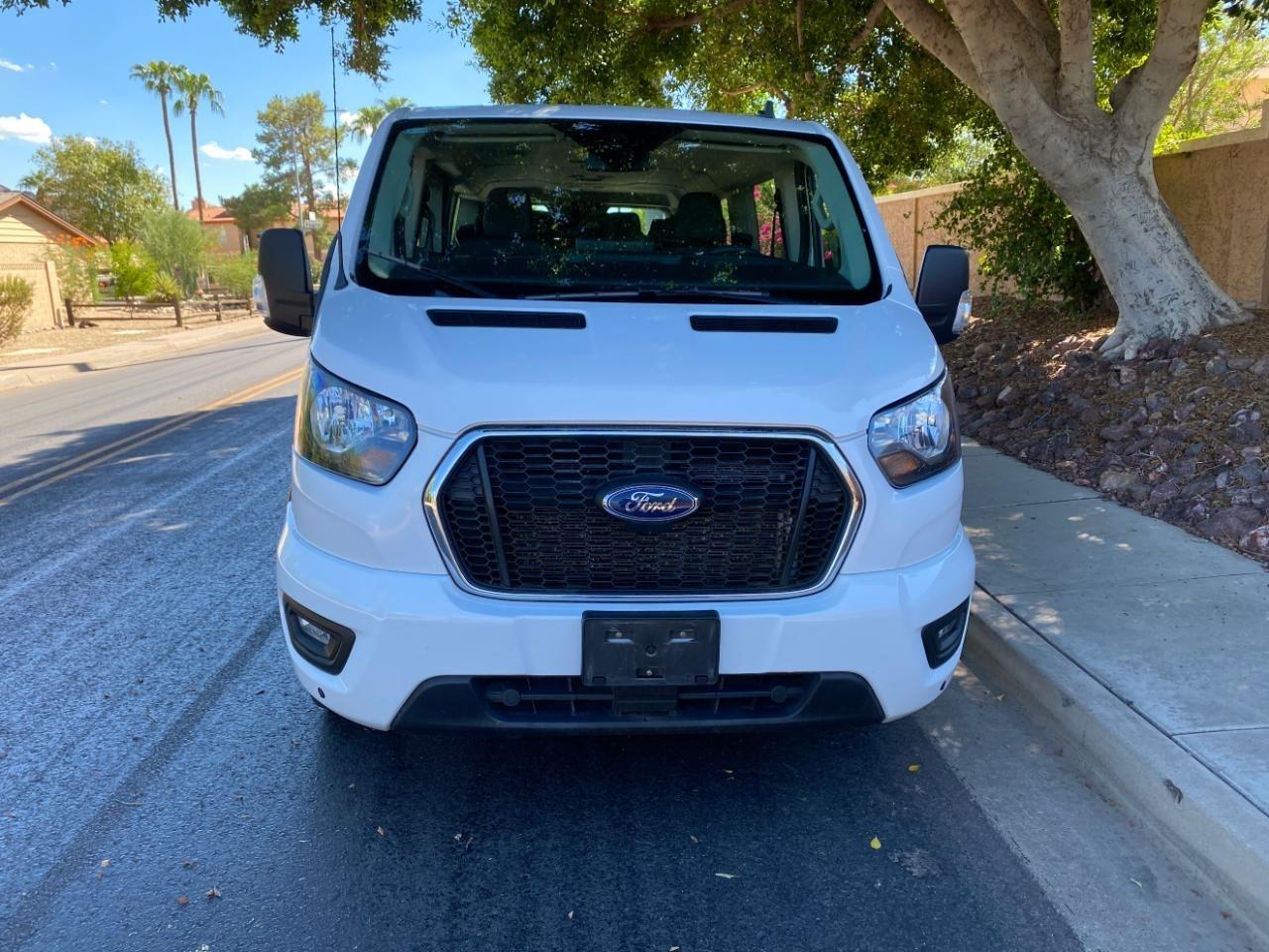 Ford Transit 350 Wagon Low Roof XLT w/Sliding Pass. 148-in. WB 2024