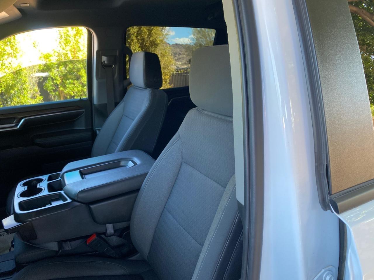 Chevrolet Silverado 1500 LT Crew Cab 4WD 2023