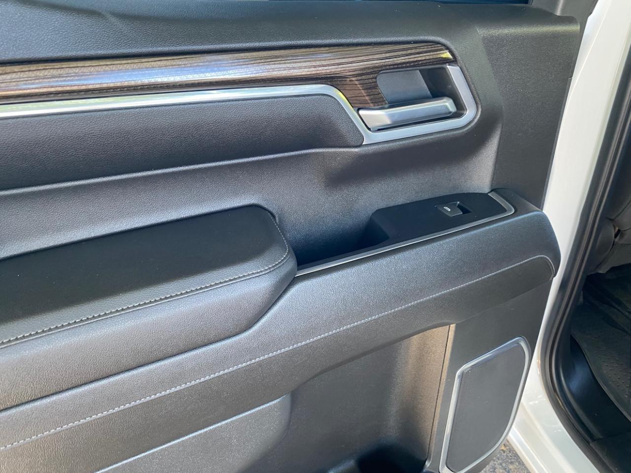 Chevrolet Silverado 1500 LT Crew Cab 4WD 2023