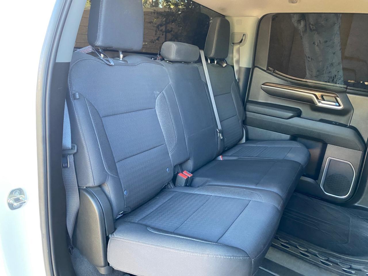 Chevrolet Silverado 1500 LT Crew Cab 4WD 2023