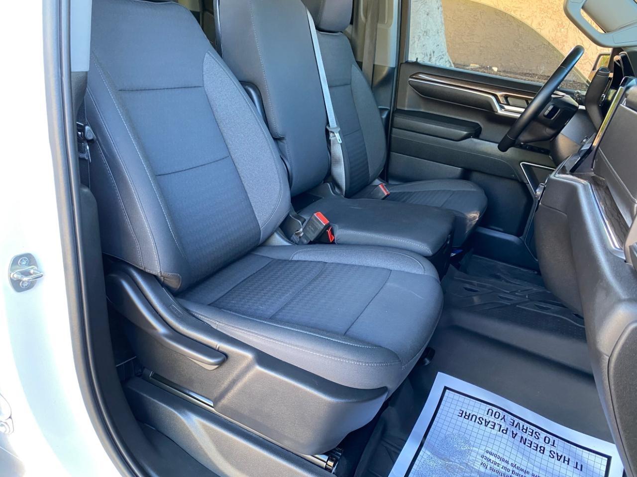 Chevrolet Silverado 1500 LT Crew Cab 4WD 2023