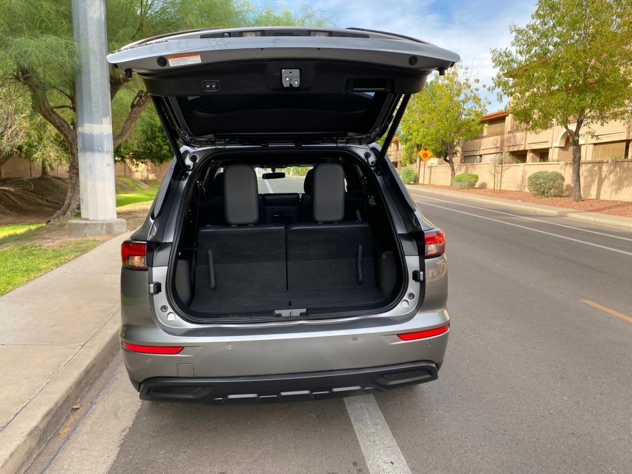 Mitsubishi Outlander SE 2WD 2022