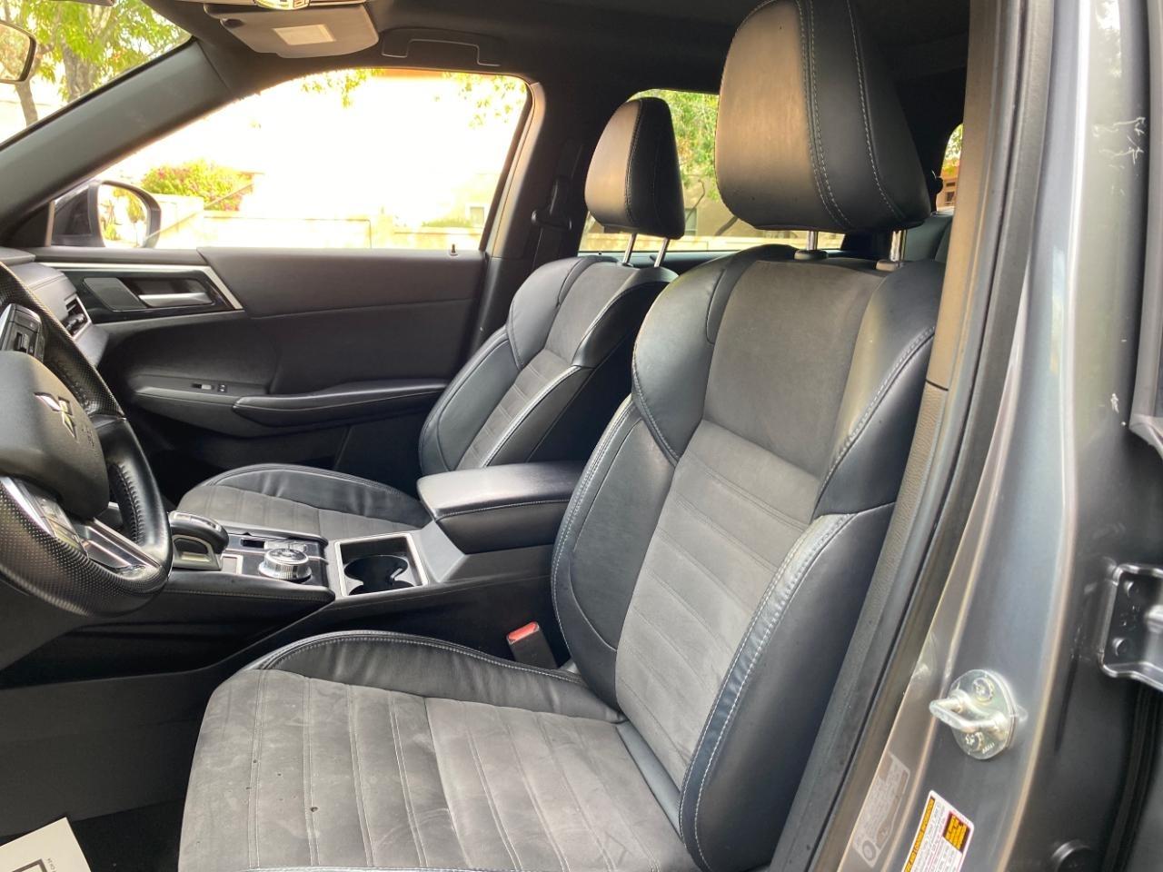 Mitsubishi Outlander SE 2WD 2022