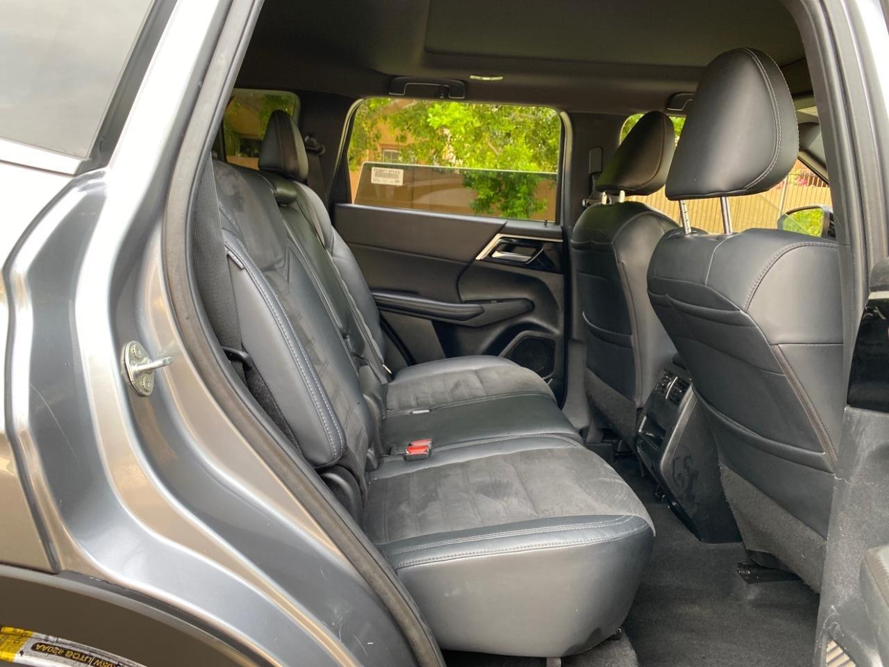 Mitsubishi Outlander SE 2WD 2022