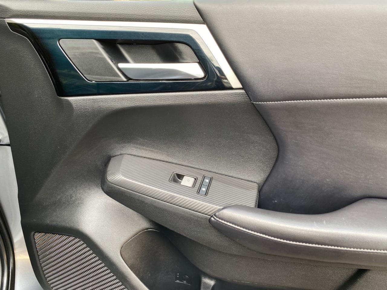 Mitsubishi Outlander SE 2WD 2022