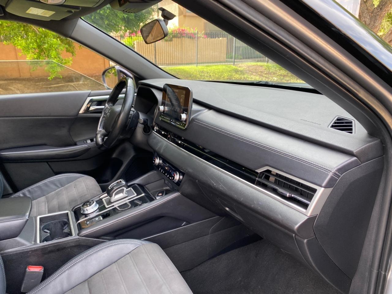 Mitsubishi Outlander SE 2WD 2022