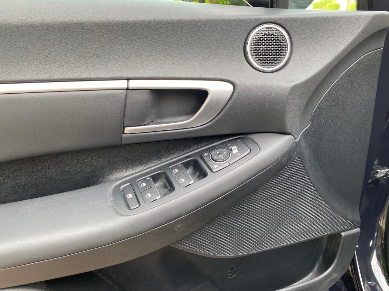 Hyundai Sonata Hybrid Blue 2026
