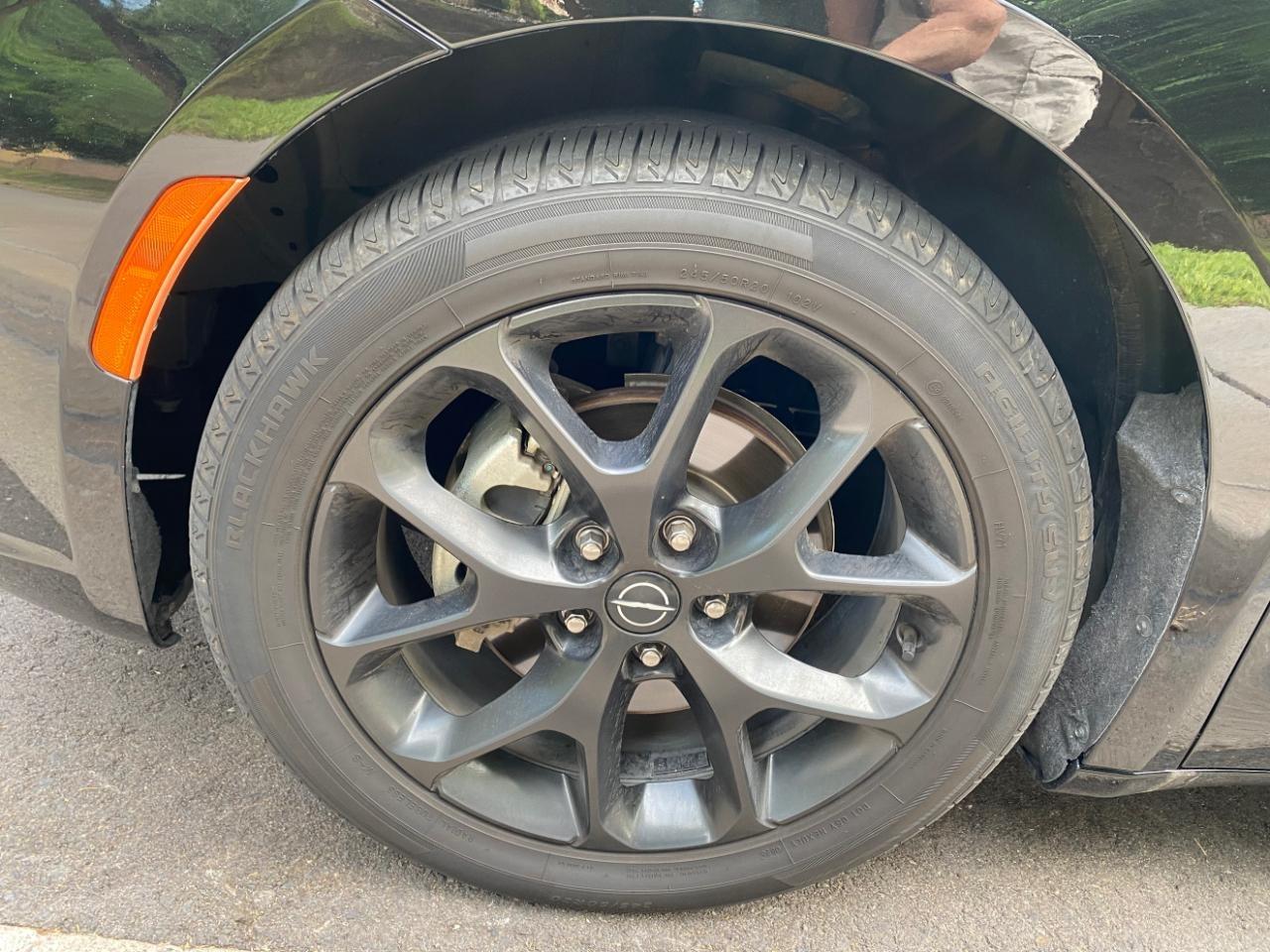 Chrysler Pacifica Limited 2025