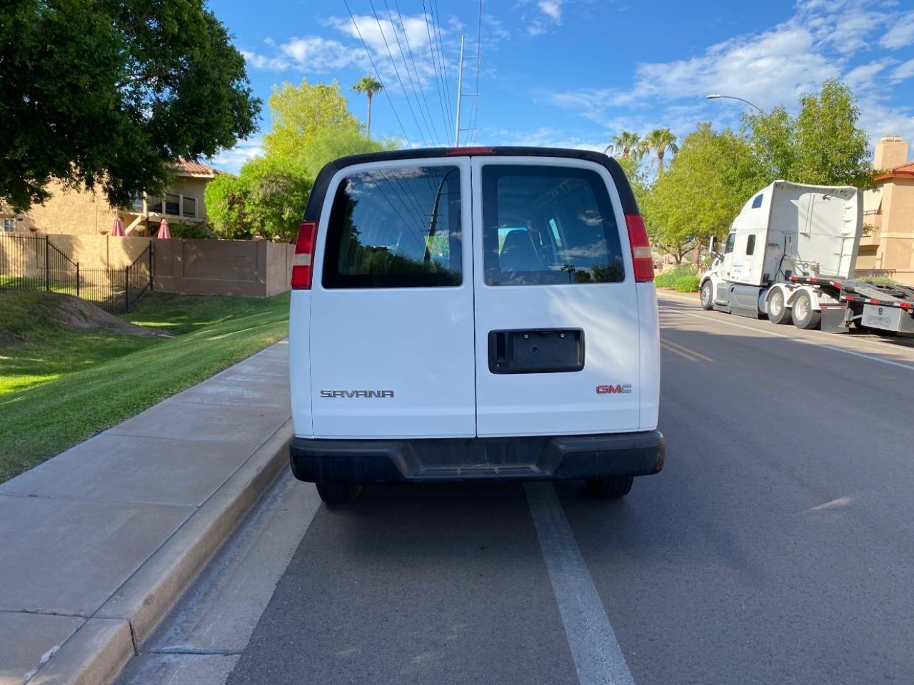 GMC Savana G2500 Extended Cargo 2006