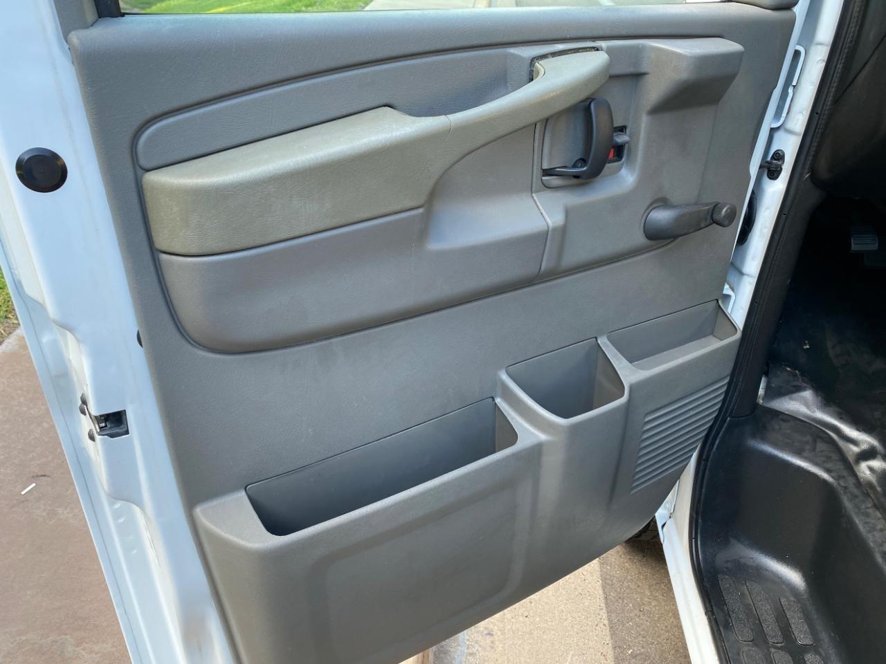 GMC Savana G2500 Extended Cargo 2006