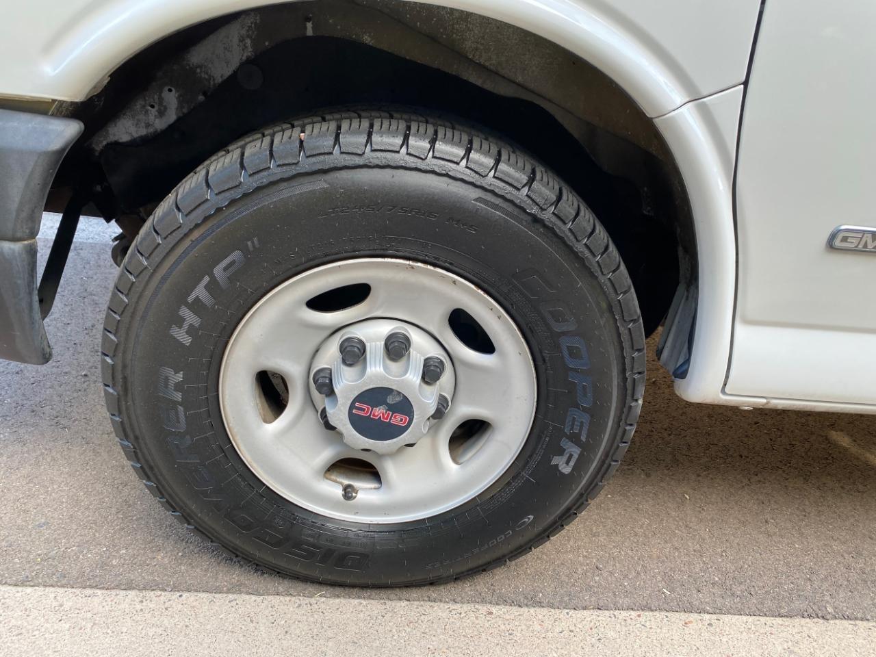 GMC Savana G2500 Extended Cargo 2006