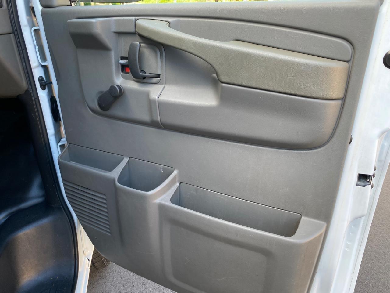 GMC Savana G2500 Extended Cargo 2006