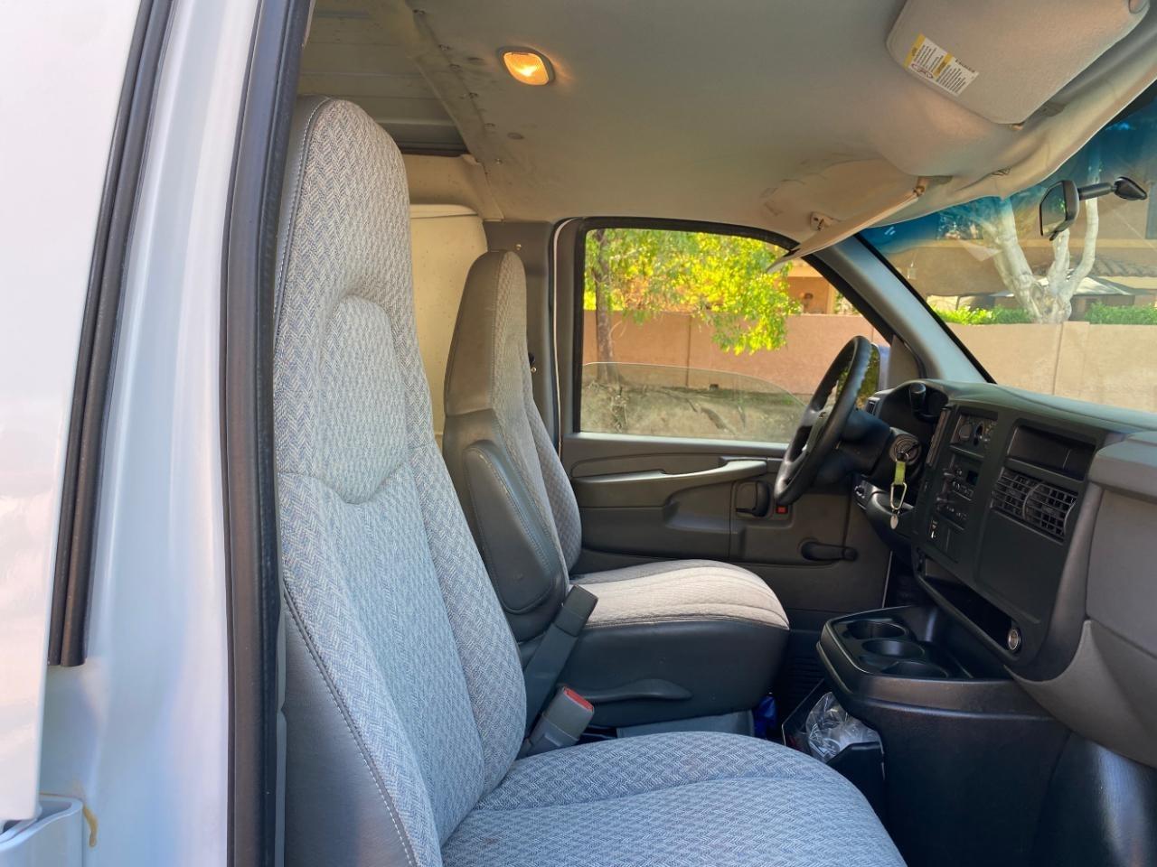 GMC Savana G2500 Extended Cargo 2006