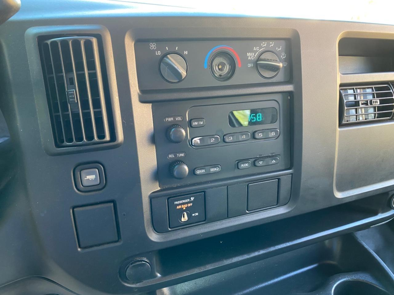 GMC Savana G2500 Extended Cargo 2006