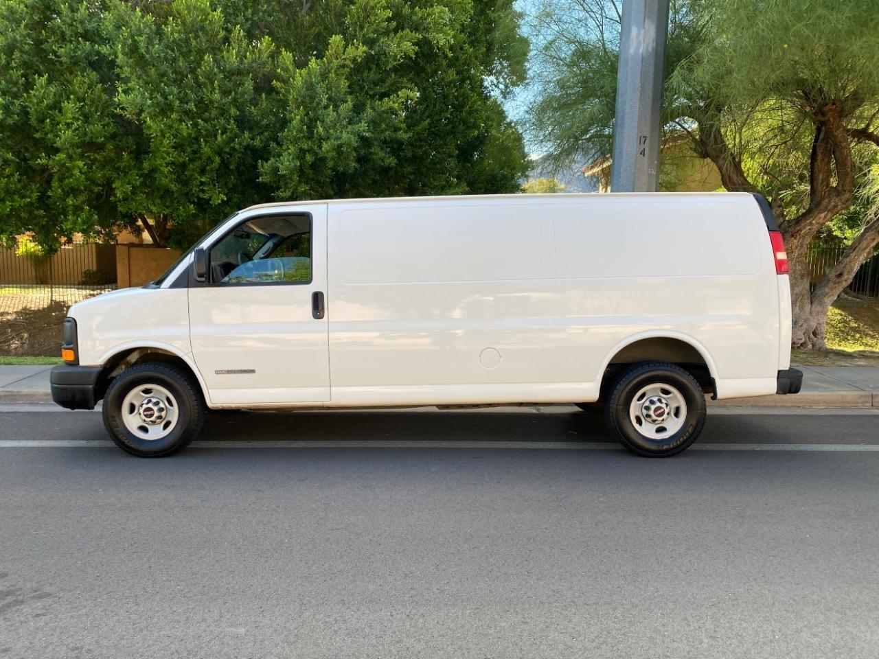 GMC Savana G2500 Extended Cargo 2006