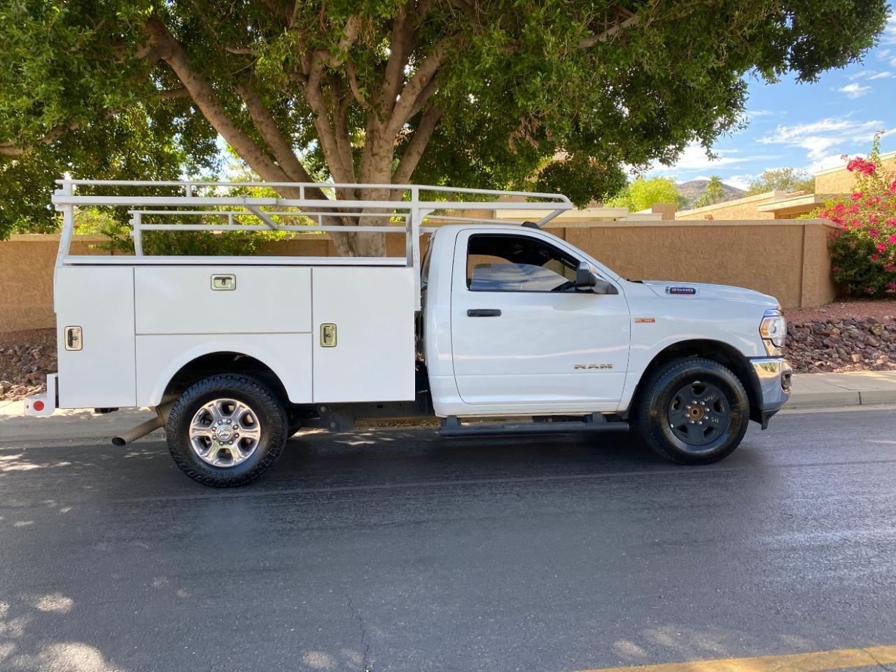 RAM 2500 SLT 2WD 2022