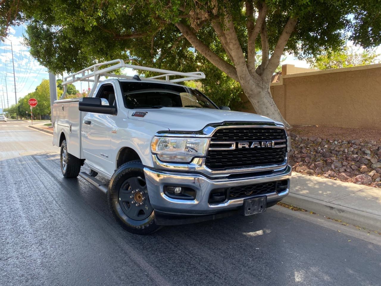 RAM 2500 SLT 2WD 2022