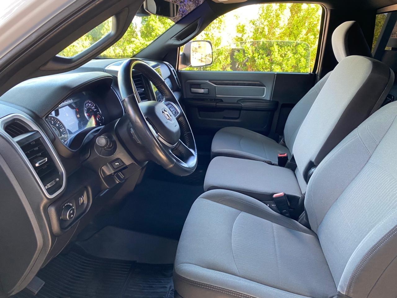 RAM 2500 SLT 2WD 2022