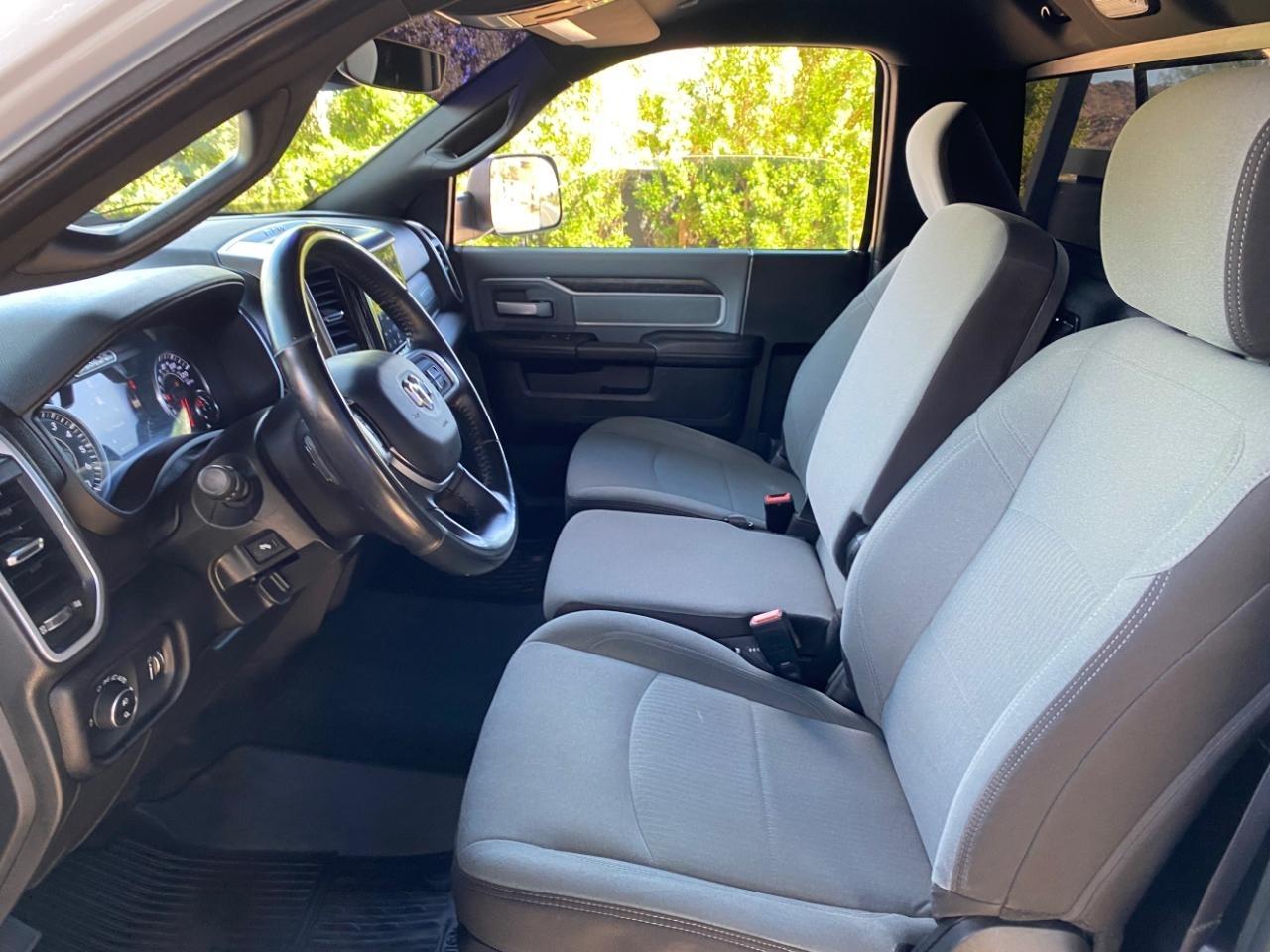 RAM 2500 SLT 2WD 2022