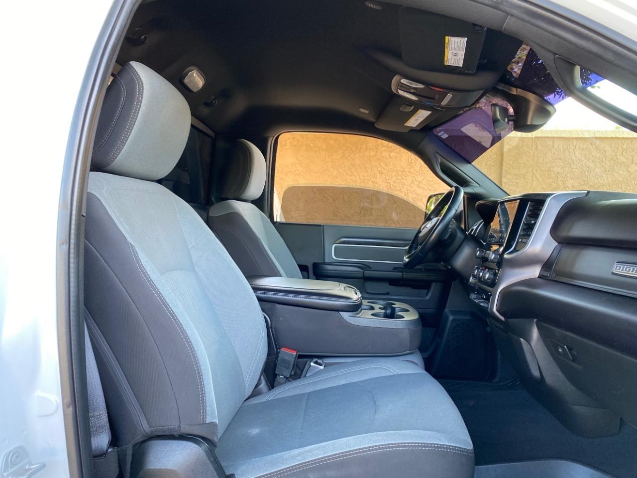 RAM 2500 SLT 2WD 2022