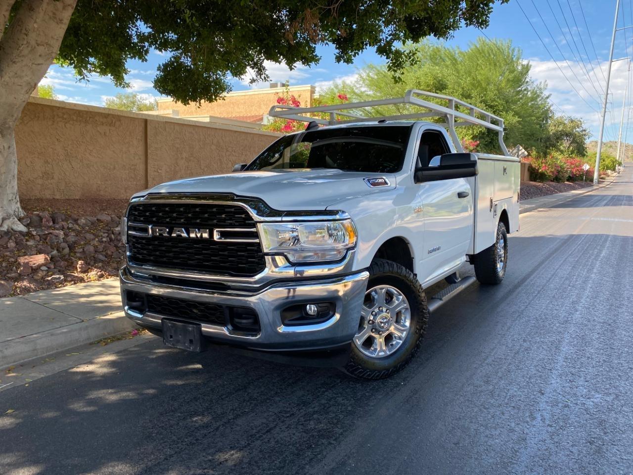 RAM 2500 SLT 2WD 2022