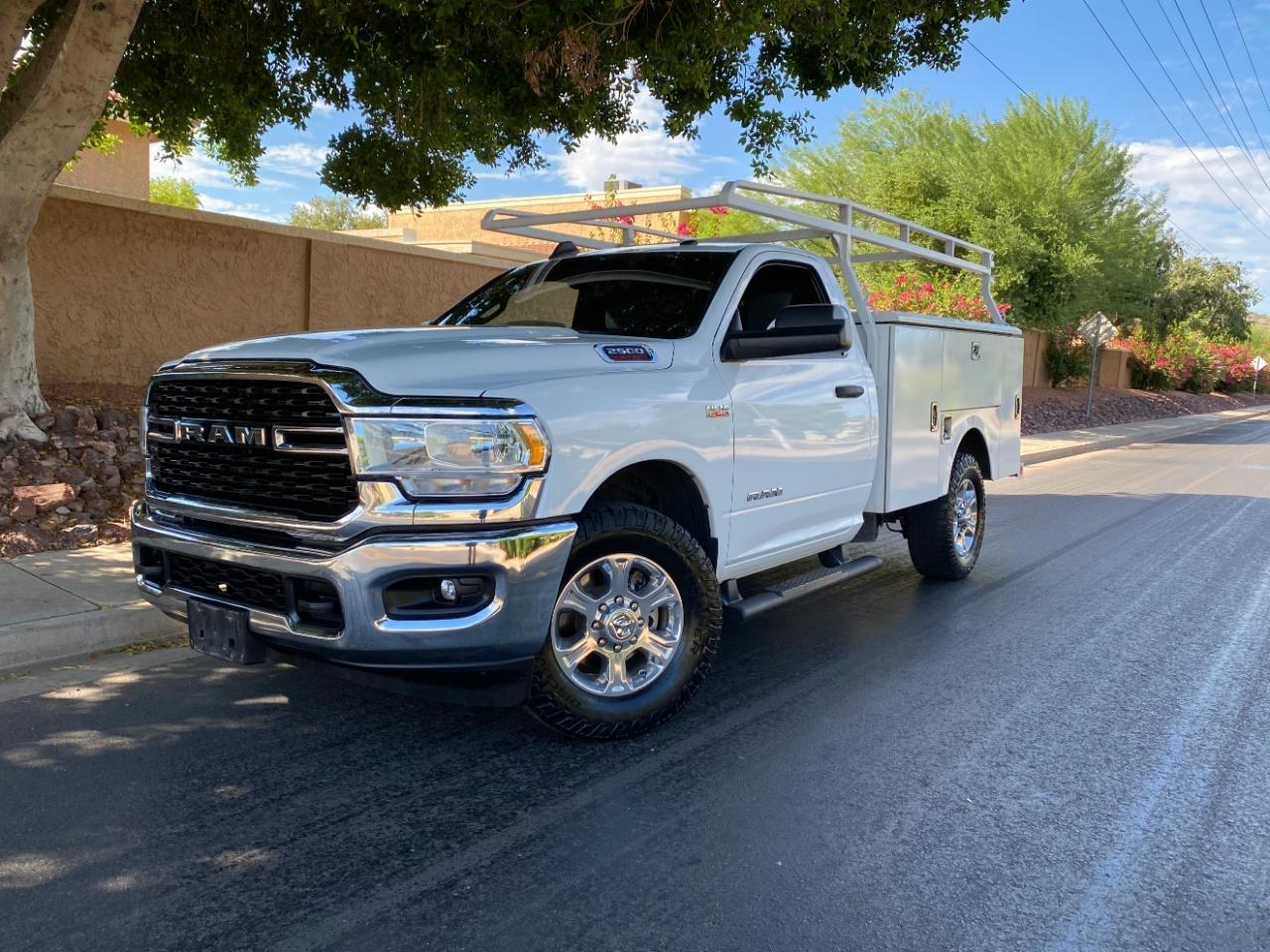 RAM 2500 SLT 2WD 2022