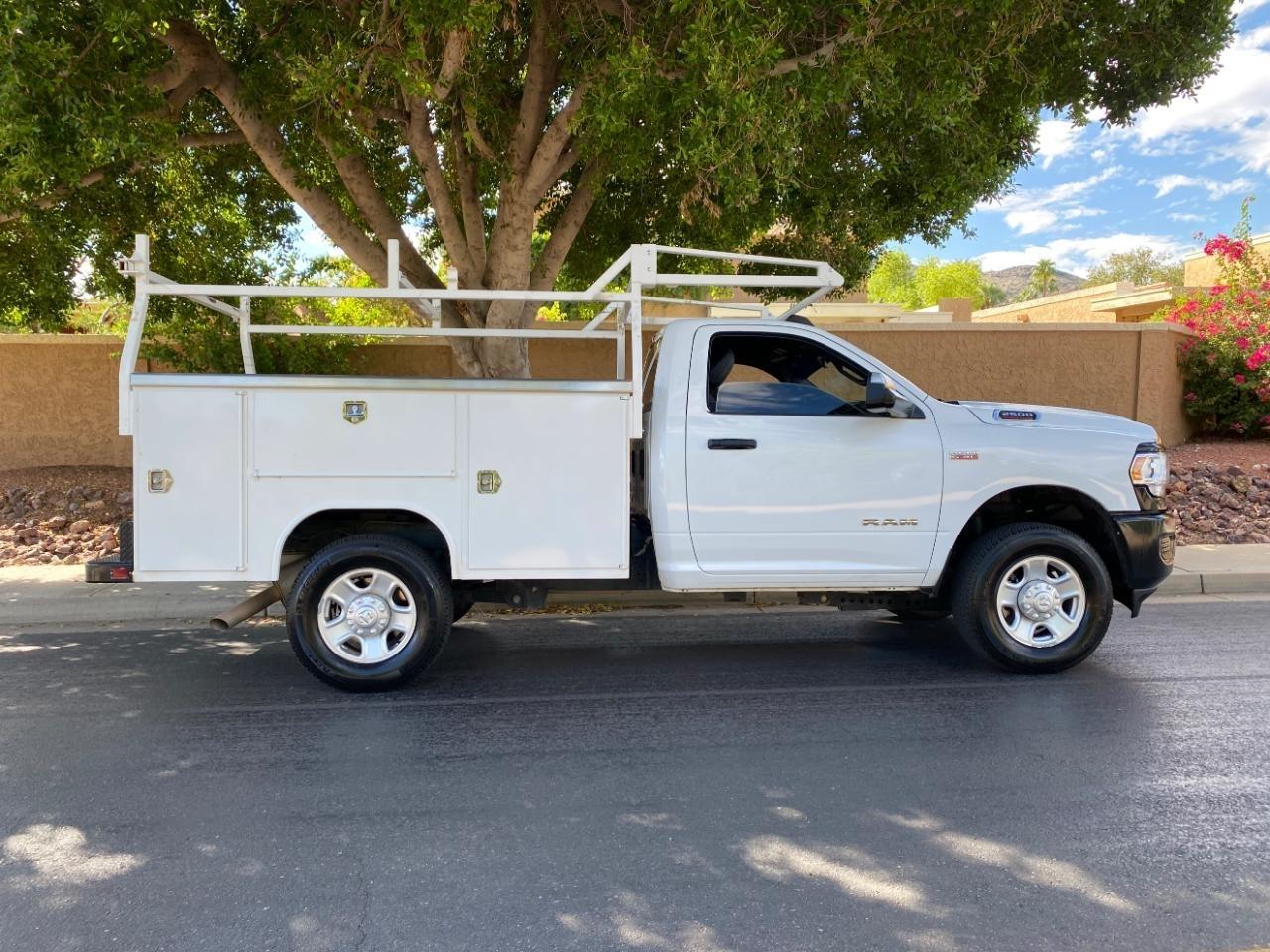 RAM 2500 Tradesman Regular Cab 4WD 2022