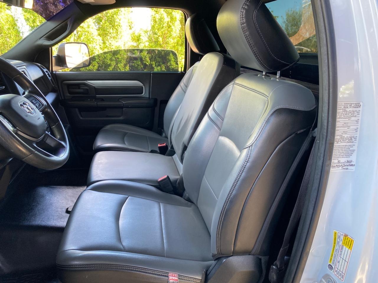 RAM 2500 Tradesman Regular Cab 4WD 2022