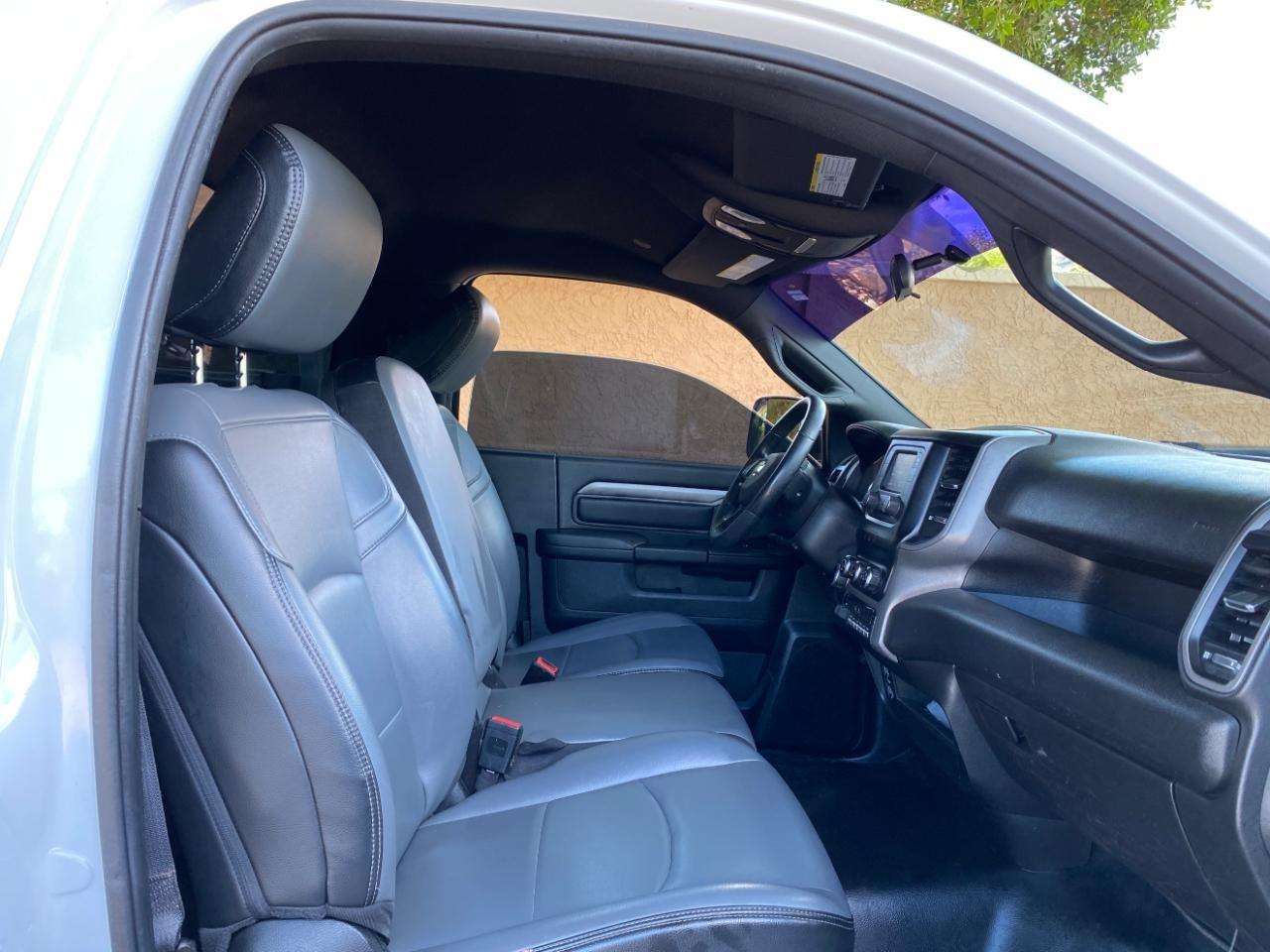 RAM 2500 Tradesman Regular Cab 4WD 2022