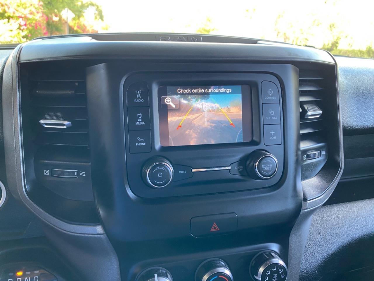 RAM 2500 Tradesman Regular Cab 4WD 2022