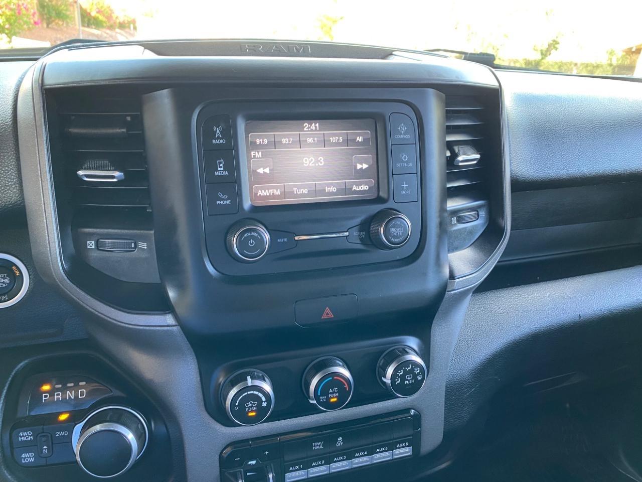 RAM 2500 Tradesman Regular Cab 4WD 2022