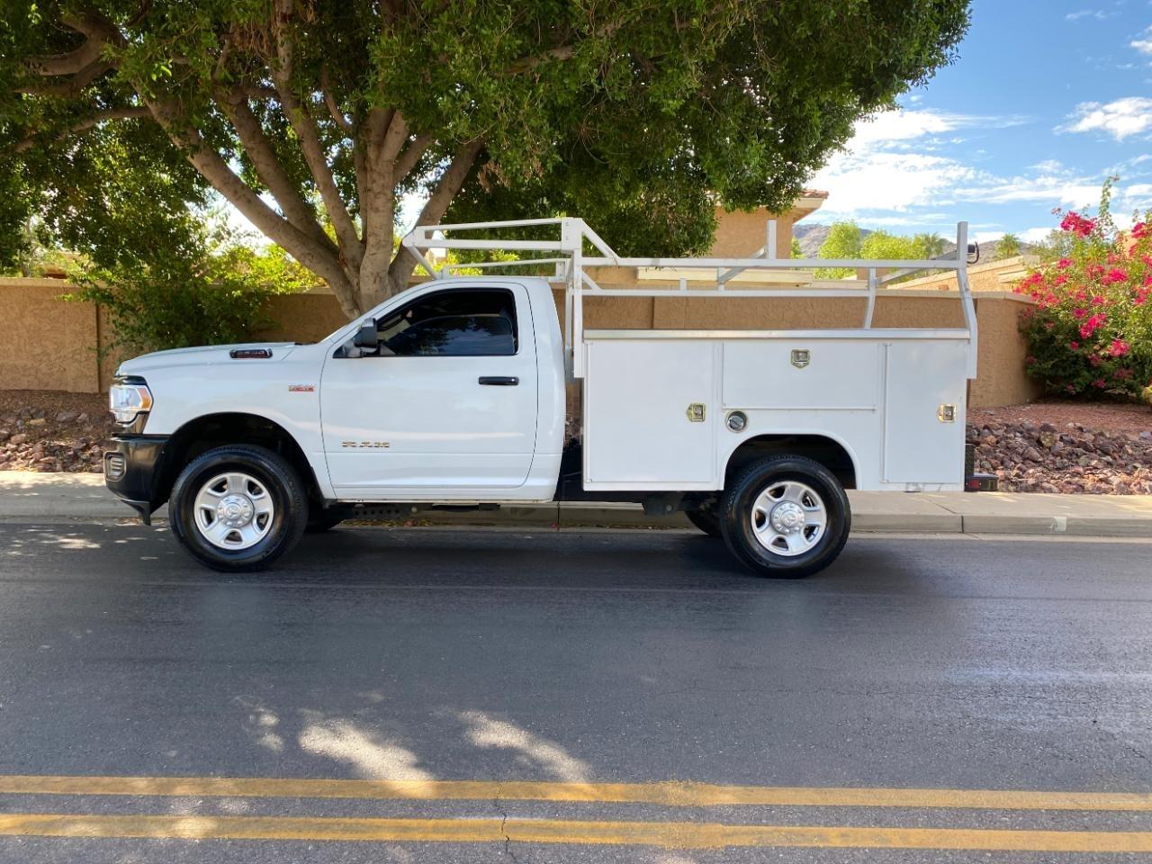 RAM 2500 Tradesman Regular Cab 4WD 2022