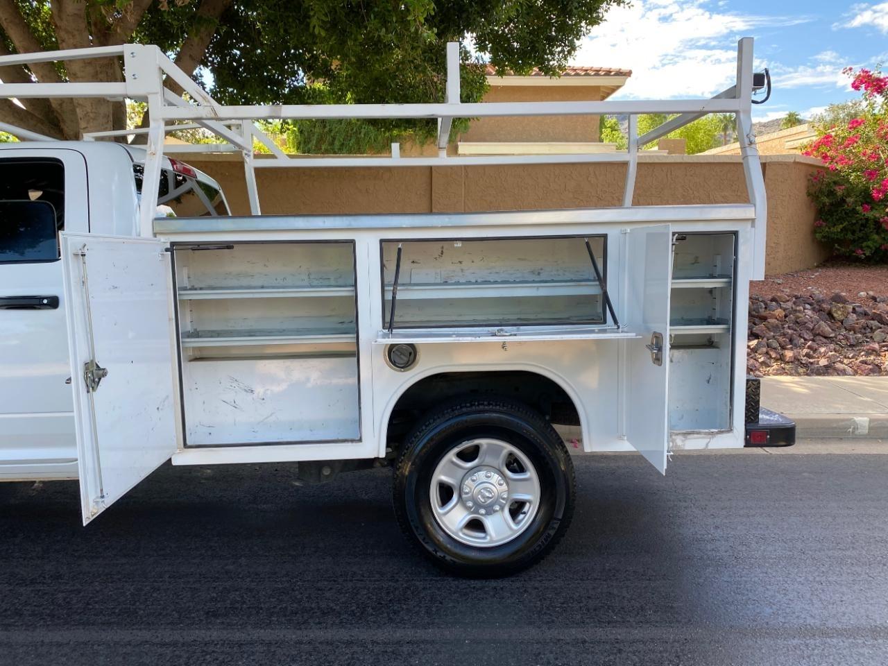 RAM 2500 Tradesman Regular Cab 4WD 2022
