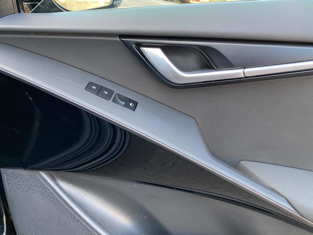 Kia Niro EV Wind 2023