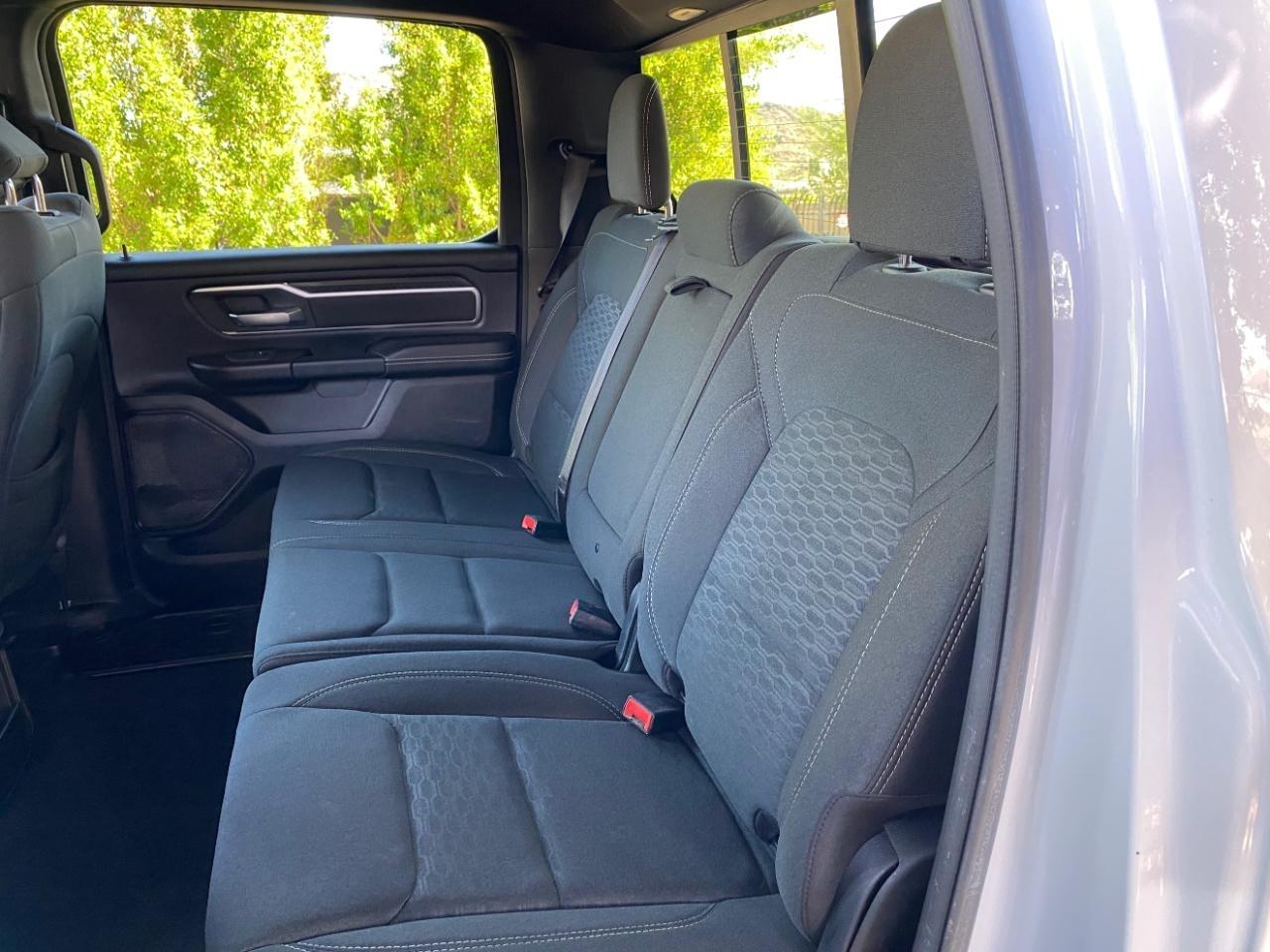 RAM 1500 Big Horn Crew Cab SWB 4WD 2025
