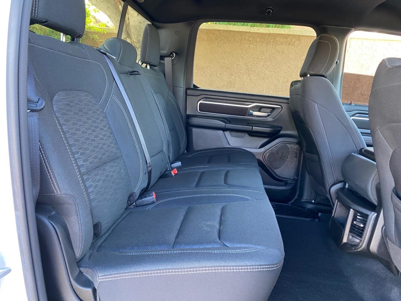 RAM 1500 Big Horn Crew Cab SWB 4WD 2025