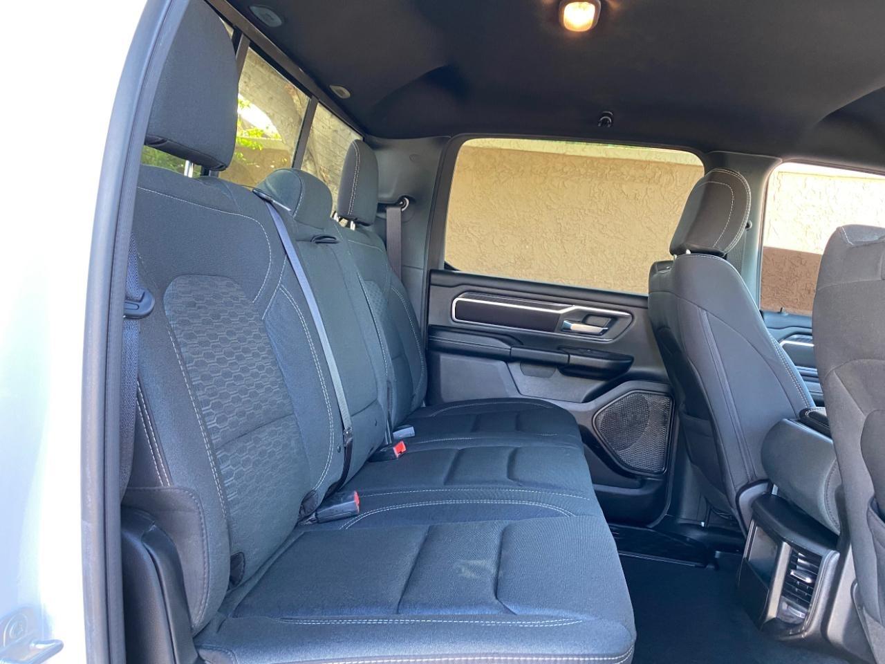 RAM 1500 Big Horn Crew Cab SWB 4WD 2025