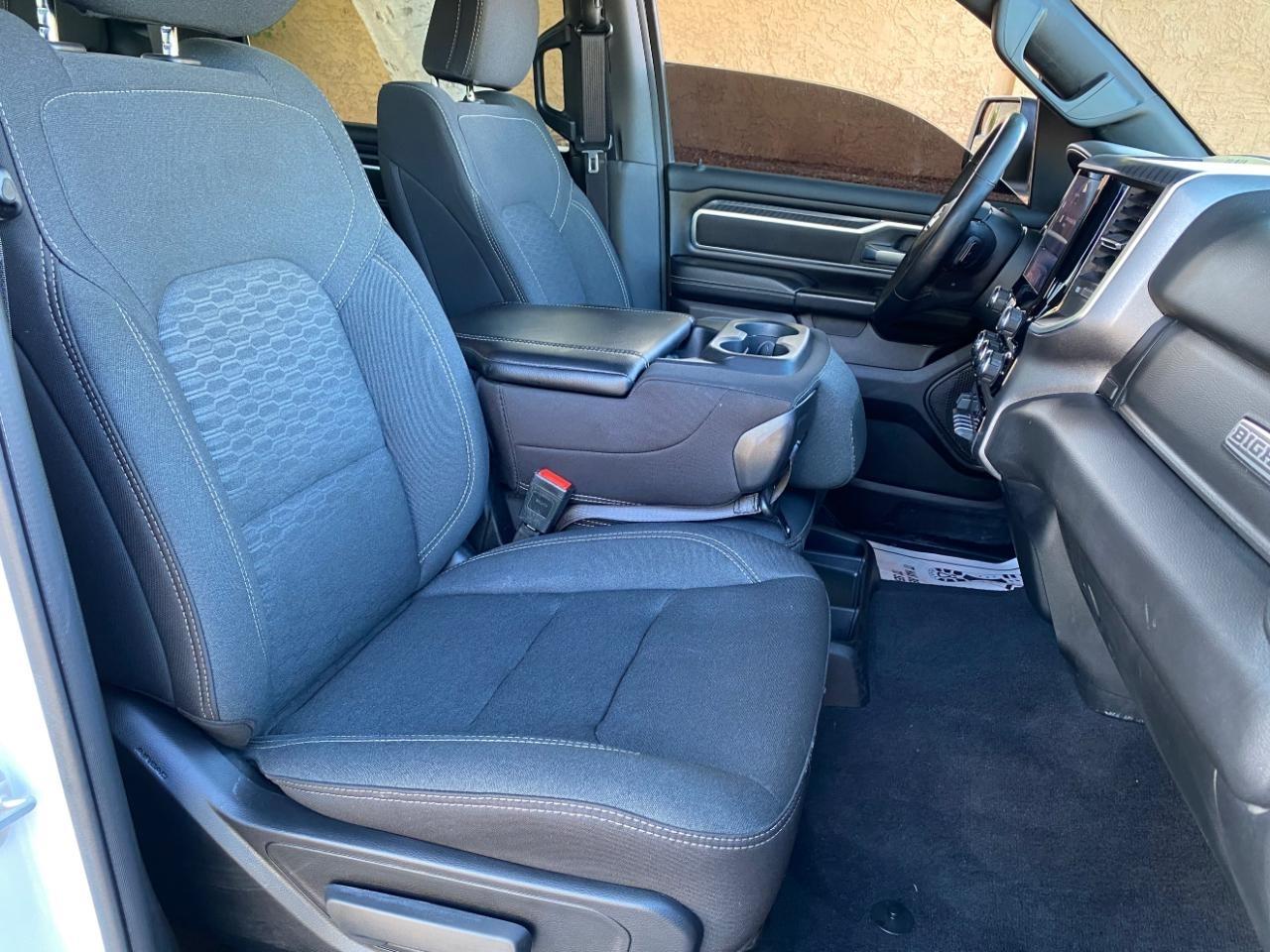 RAM 1500 Big Horn Crew Cab SWB 4WD 2025