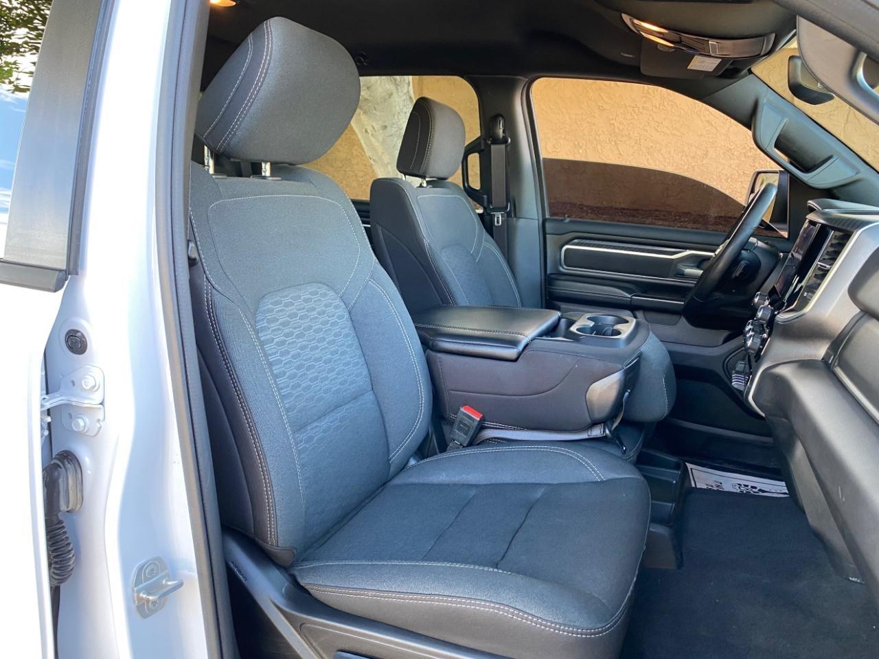 RAM 1500 Big Horn Crew Cab SWB 4WD 2025