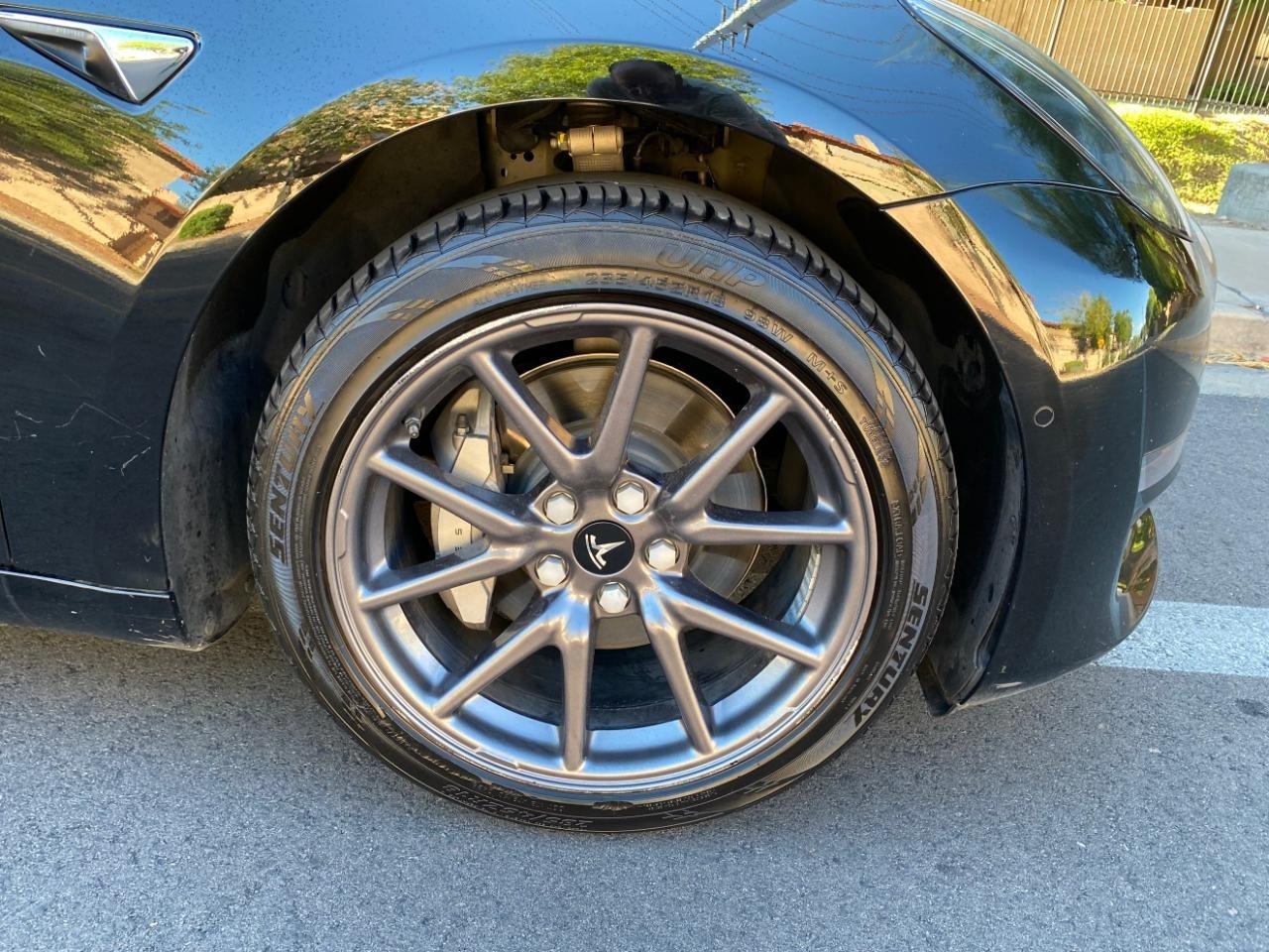 Tesla Model 3 Standard Range Plus 2020