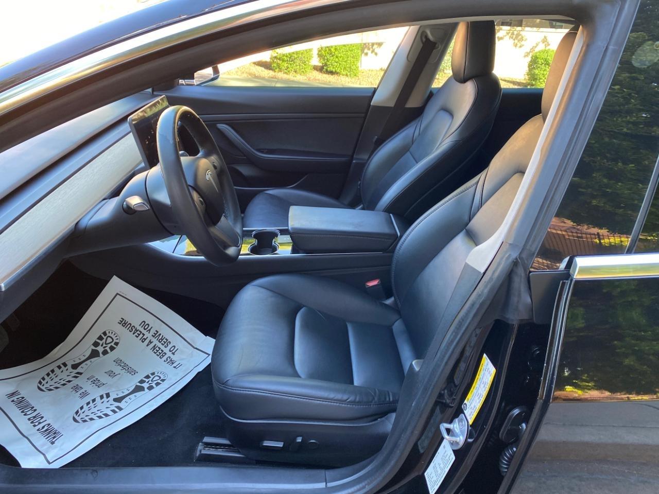 Tesla Model 3 Standard Range Plus 2020