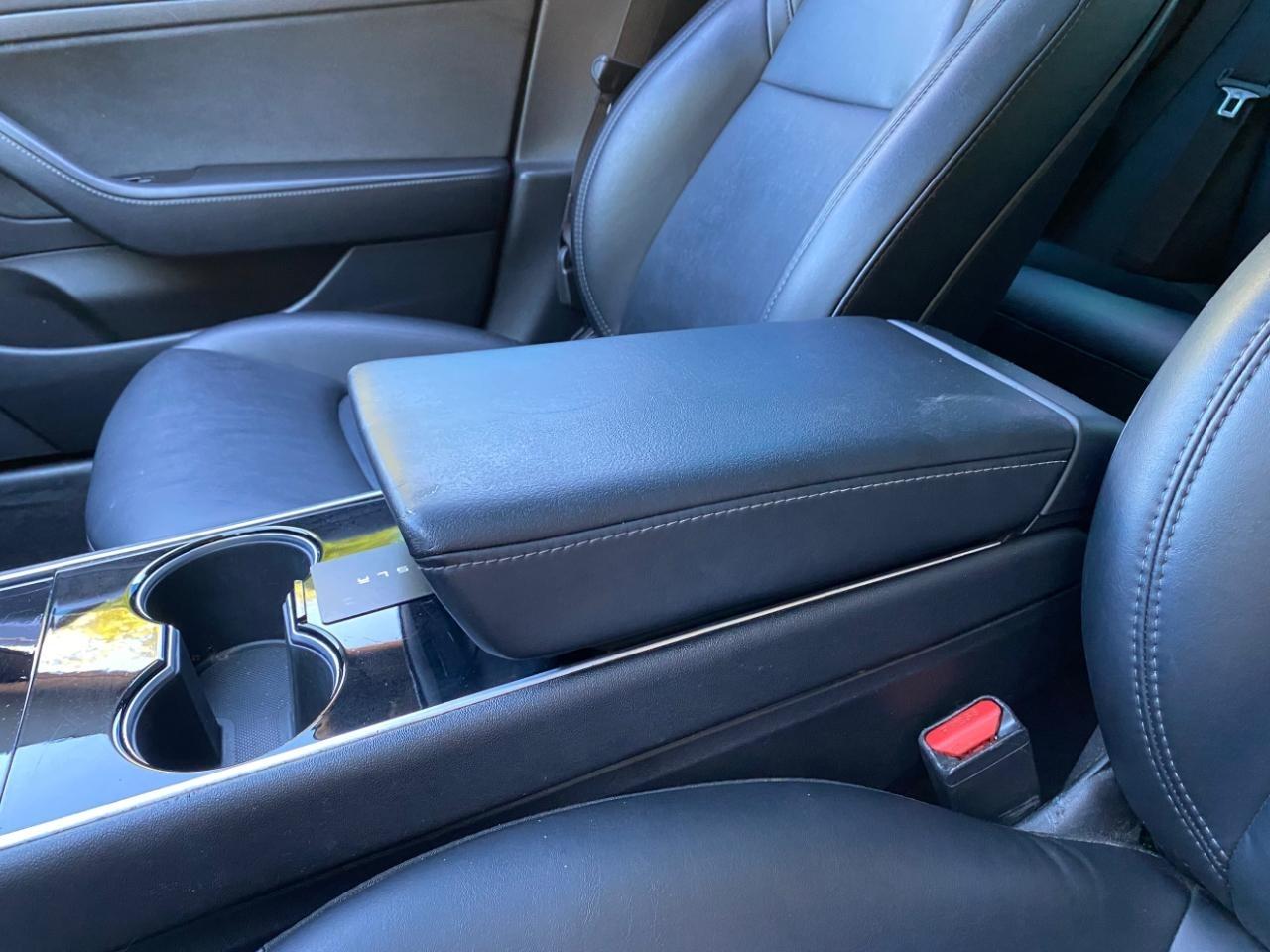 Tesla Model 3 Standard Range Plus 2020