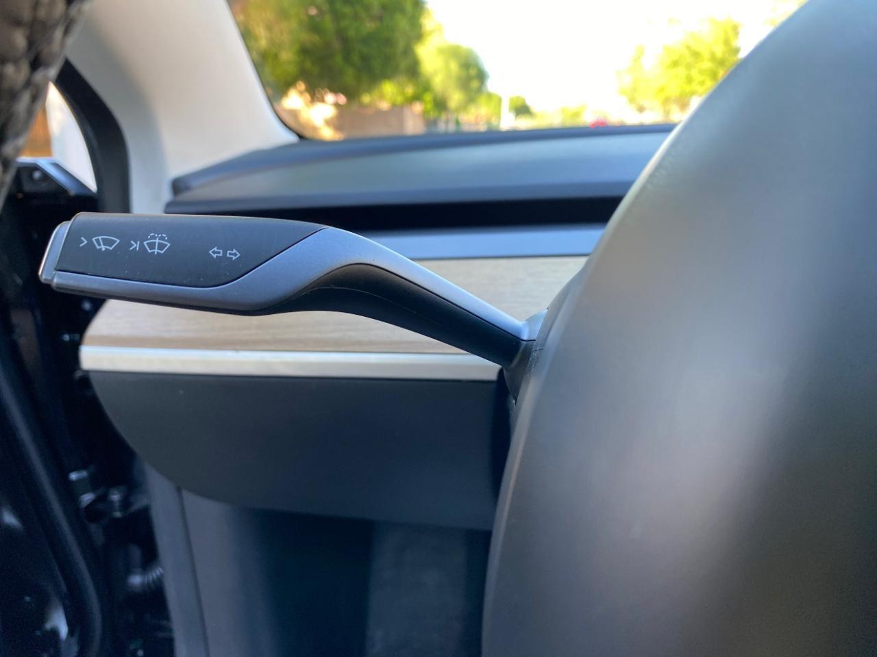 Tesla Model 3 Standard Range Plus 2020
