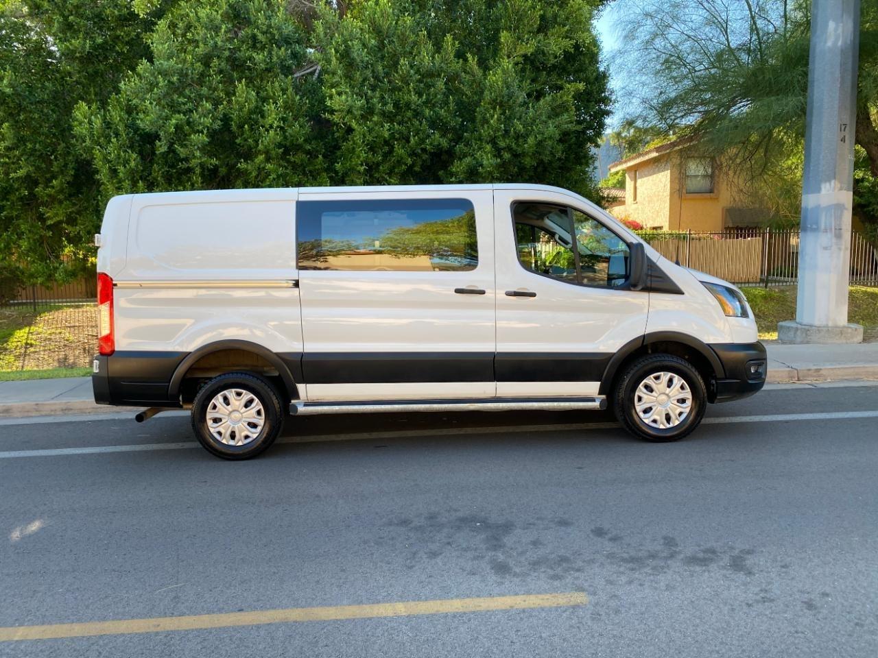 Ford Transit 250 Van 2025