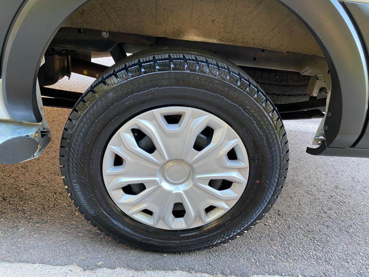Ford Transit 250 Van 2025